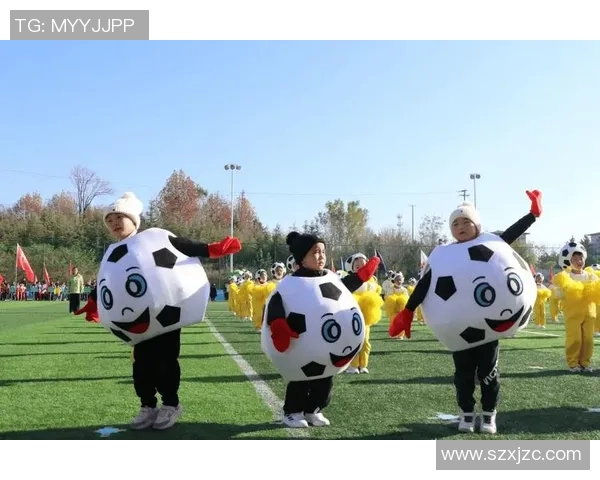 儿童足球明星装扮设计创意大赛让小球员展现个性与风采 儿童足球明星装扮设计创意大赛让小球员展现个性与风采