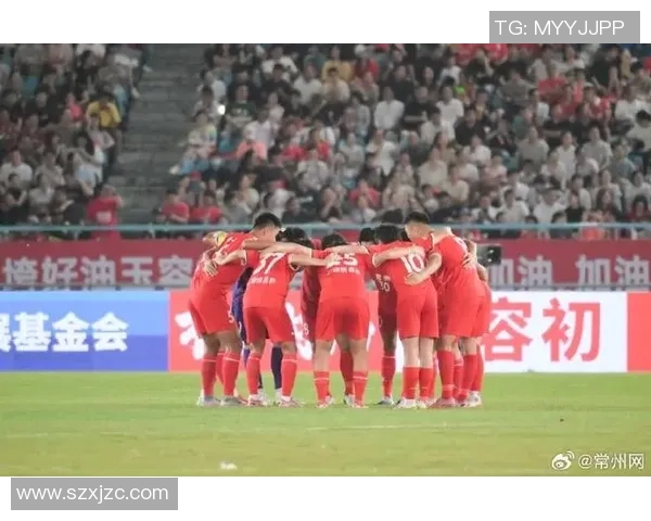 性格温和的足球明星们如何在赛场内外展现友善与团队精神