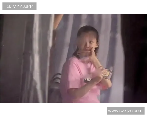 足球郑恺：从球场明星到娱乐圈多面手的精彩人生之路